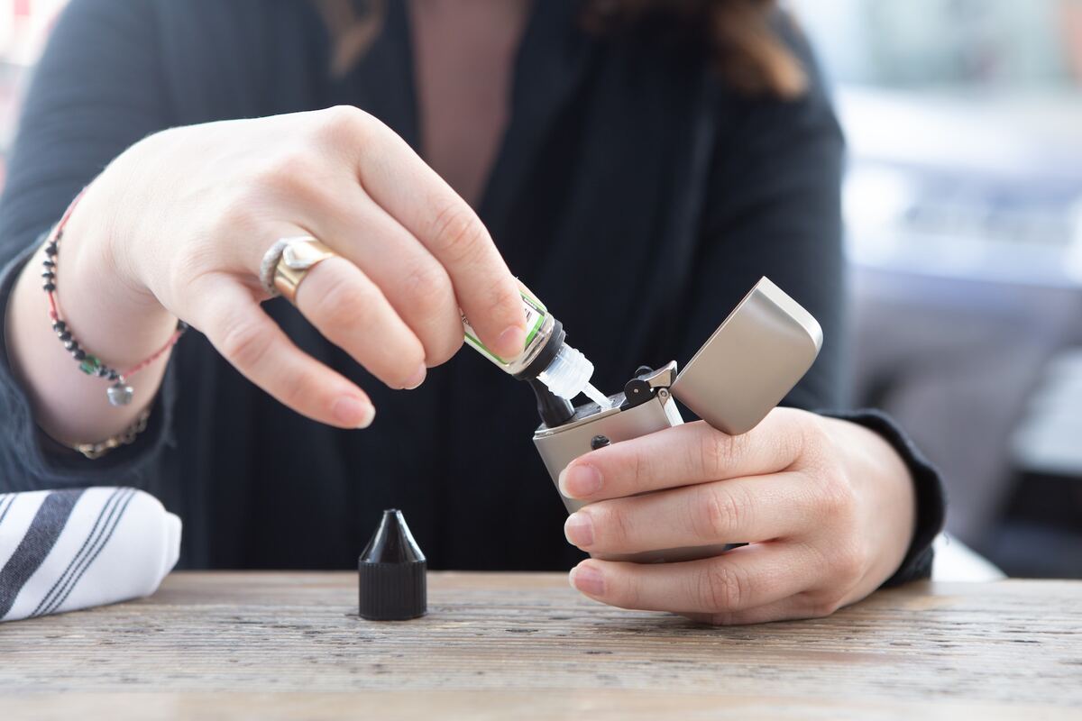 11 Common Vape Problems and How to Fix Them